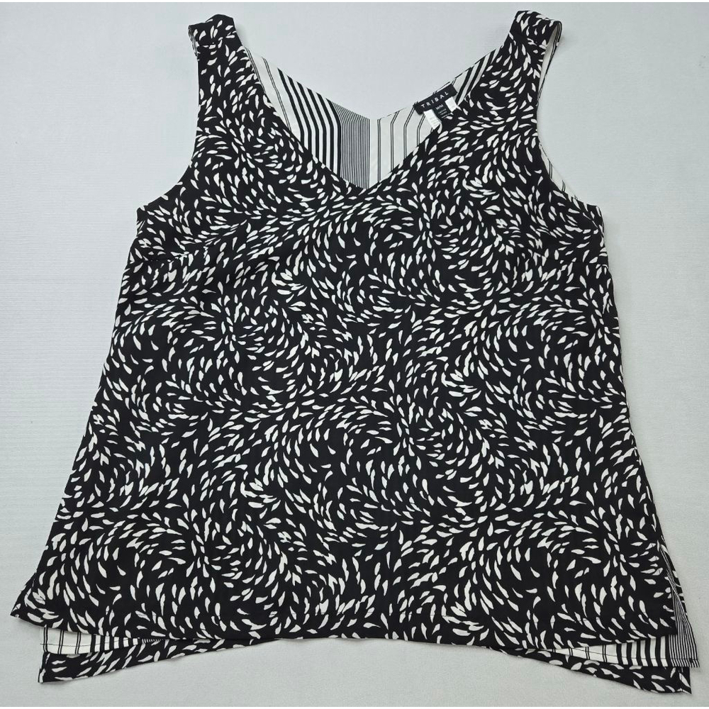 Tribal | Print | Women | Black and White | Sleeveless Blouse | Size Medium